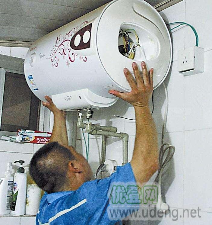 常熟电热水器维修安装18014024325