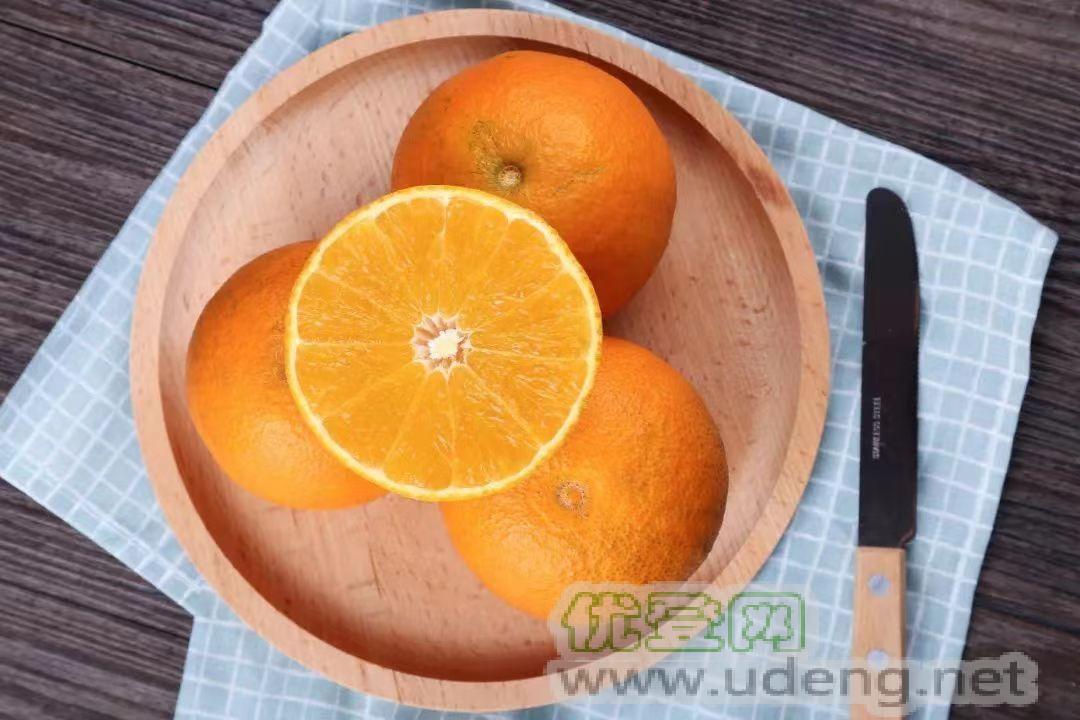 进口橙子报关清关报关行
橙子（学名：Citrus sinensis 英语：orange），是芸香科柑橘属植物橙树的果实，亦称为黄果、柑子、金环、柳丁。
Orange (scie